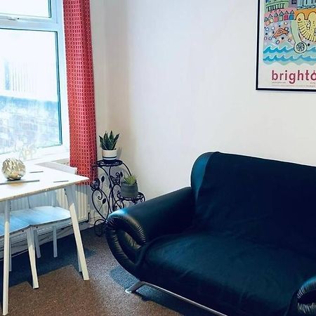 Villa Comfortable Town House In Coventry City Centre Extérieur photo